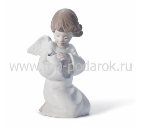Статуэтка ангелочка "Защитник любви" Lladro 01008245