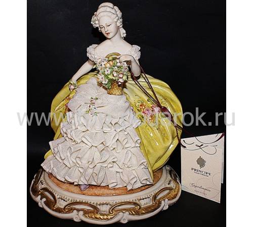 Статуэтка "Дама с корзинкой цветов" Porcellane Principe 1107/PP
