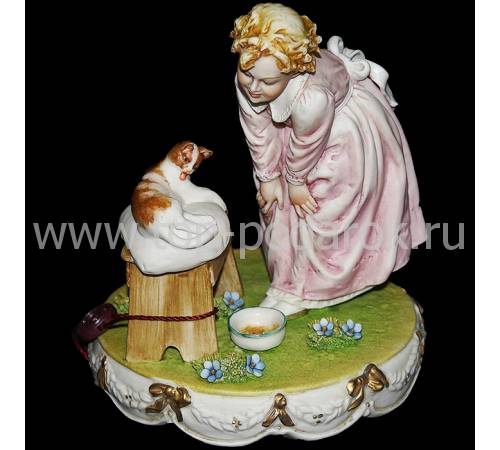 Статуэтка "Девушка с кошкой" Porcellane Principe 732/PP
