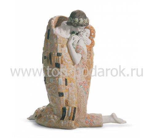 Статуэтка "Поцелуй" Lladro 01018204